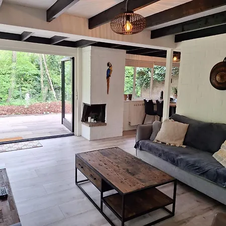 Ferienhaus Vrijstaande Vakantiebungalow Met Optimale Privacy!!